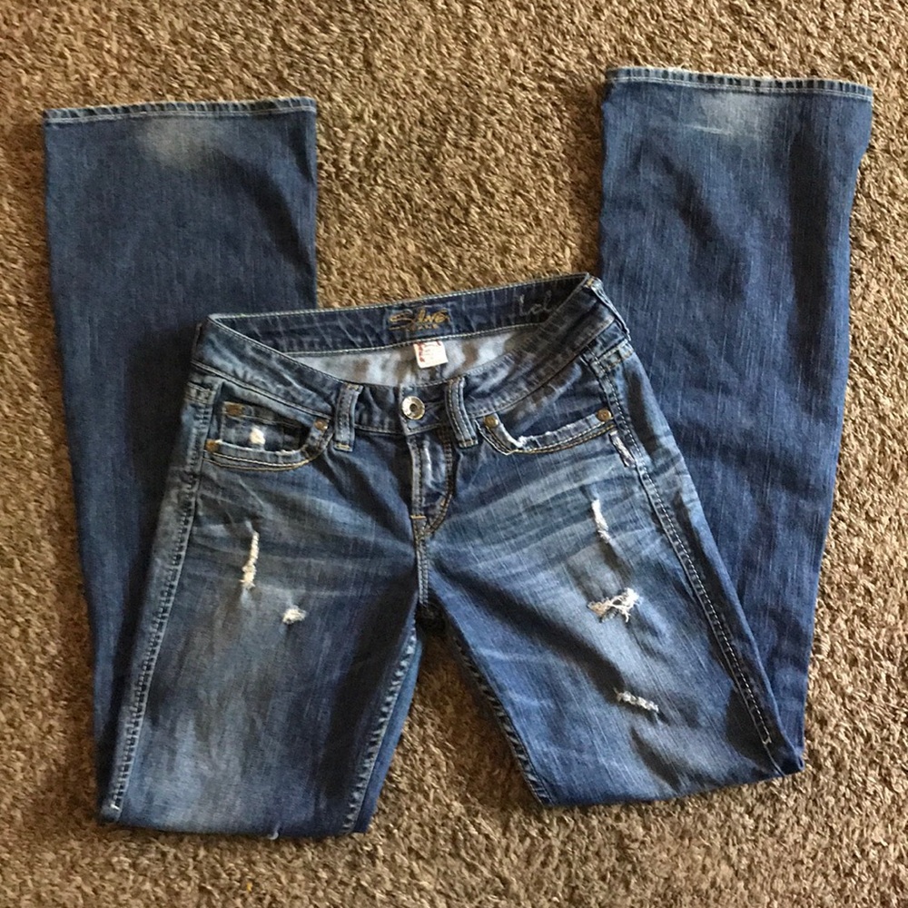 ⭐️Silver jeans, EUC, Lola style size 26/33”